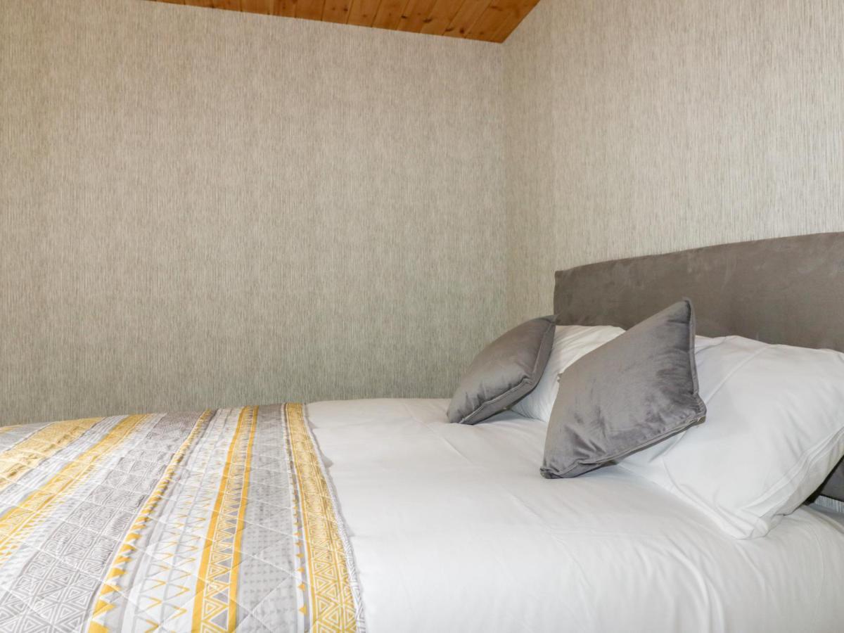 Lodge Two Truro Ngoại thất bức ảnh